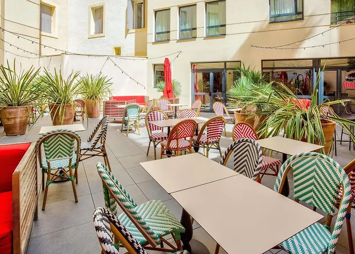 Adagio Centre Comedie
